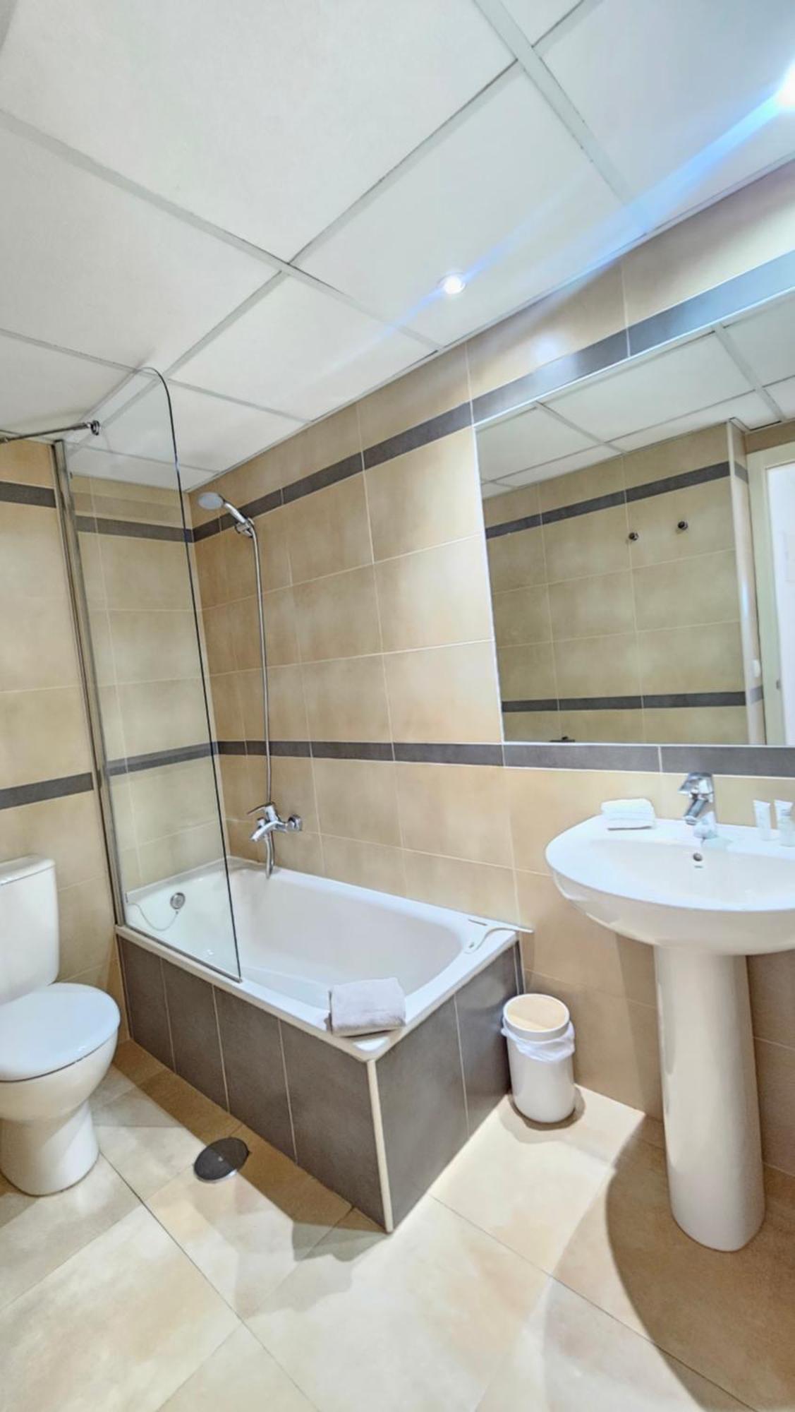 Esmeralda Suites Sunrise Con Piscina 卡尔佩 外观 照片